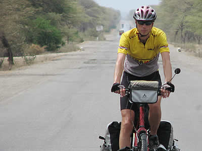 Horst kurz vor Olmos, Peru